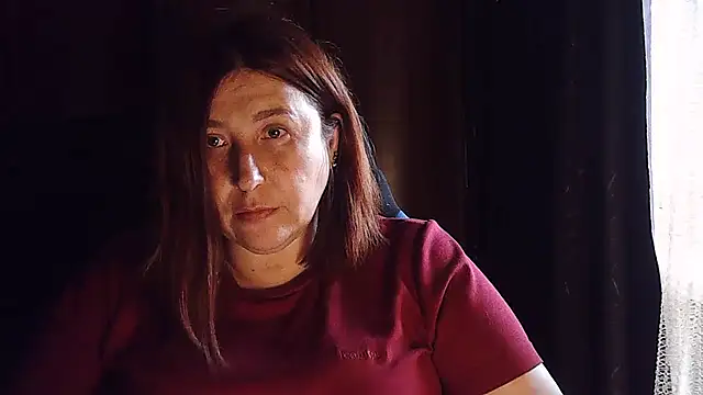 Snapshot of FiireTaliia chatting on 10-06-25, 01:08 FiireTaliia online show from 10-06-25, 01:08