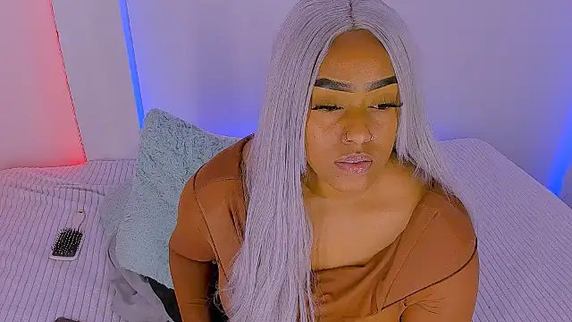 Emily Williams12 online show from 06-21-26, 01:52