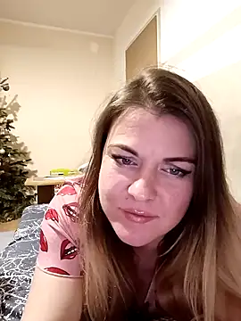 Snapshot of LunikaLunaX chatting on 01-10-25, 07:54 LunikaLunaX online show from 01-10-25, 07:54
