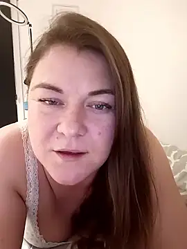 Snapshot of LunikaLunaX chatting on 01-18-26, 07:28 LunikaLunaX online show from 01-18-26, 07:28