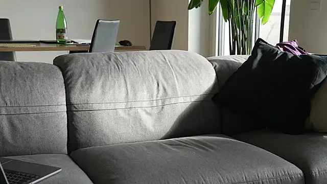 Snapshot of Vida23_ chatting on 05-19-26, 04:46 Vida23 online show from 05-19-26, 04:46