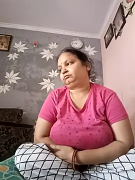 Kavya kapoor online show from 03-20-25, 05:13