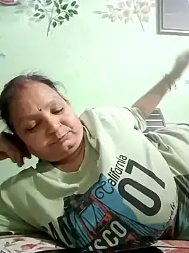 Kavya kapoor online show from 03-23-25, 08:04