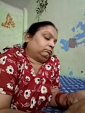 Kavya kapoor online show from 10-24-25, 06:04