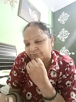 Kavya kapoor online show from 07-25-26, 08:12