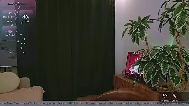 Snapshot of Pink_SeaGul chatting on 12-12-24, 04:53 Pink SeaGul online show from 12-12-24, 04:53