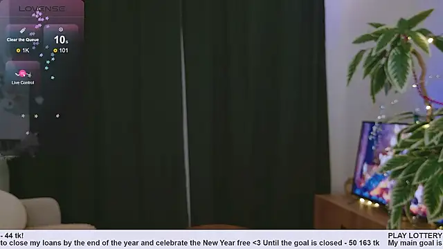 Snapshot of Pink_SeaGul chatting on 12-31-24, 03:42 Pink SeaGul online show from 12-31-24, 03:42