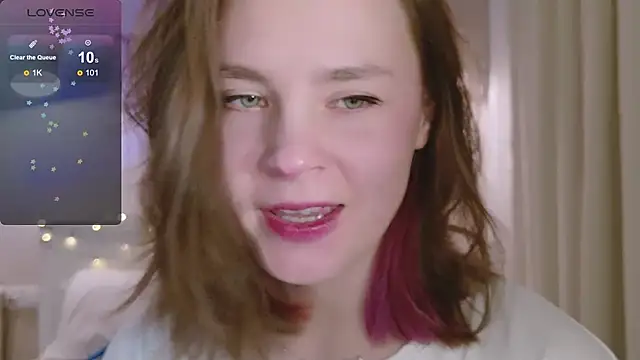 Snapshot of Pink_SeaGul chatting on 02-07-25, 05:07 Pink SeaGul online show from 02-07-25, 05:07