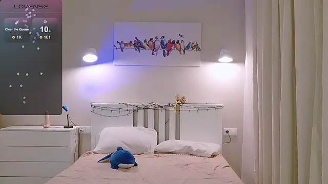 Snapshot of Pink_SeaGul chatting on 02-07-25, 08:10 Pink SeaGul online show from 02-07-25, 08:10