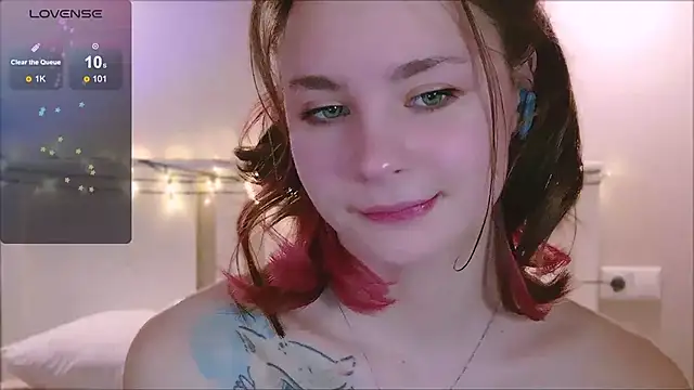 Snapshot of Pink_SeaGul chatting on 03-11-25, 06:52 Pink SeaGul online show from 03-11-25, 06:52