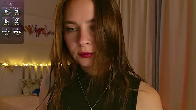 Snapshot of Pink_SeaGul chatting on 09-16-25, 05:03 Pink SeaGul online show from 09-16-25, 05:03