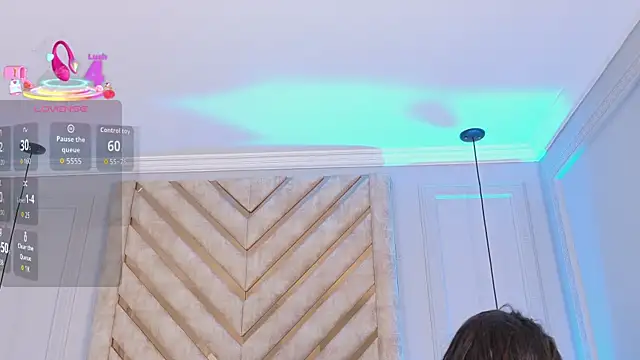 Snapshot of Lola_King chatting on 09-15-25, 04:45 Lola King online show from 09-15-25, 04:45