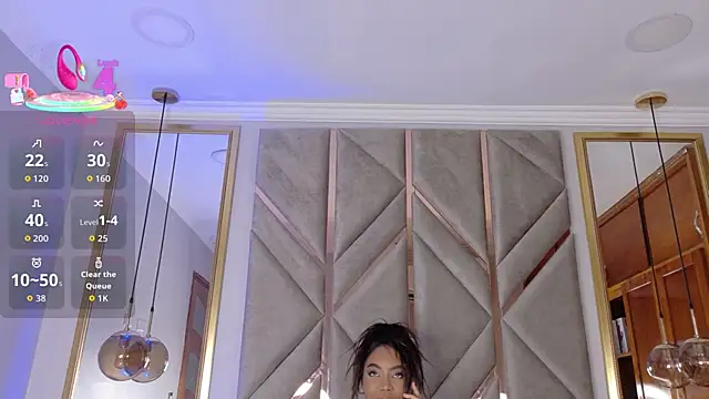 Snapshot of Lola_King chatting on 10-06-25, 08:06 Lola King online show from 10-06-25, 08:06