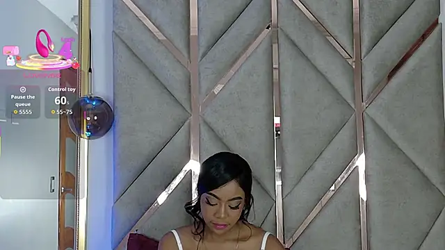 Snapshot of Lola_King chatting on 11-06-25, 11:48 Lola King online show from 11-06-25, 11:48