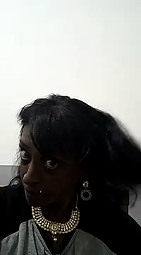 mamakarma1403 online show from 03-08-25, 11:05