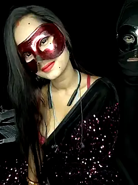 Hotty-priyanka online show from 12-19-24, 04:57