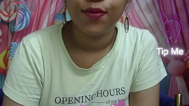 Preeti-Sexy online show from 05-11-26, 04:18