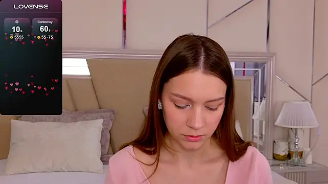 AliceBrayan online show from 02-17-25, 08:19