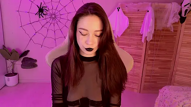 Snapshot of Miss_Mia_Murr chatting on 11-01-25, 05:53 Miss Mia Murr online show from 11-01-25, 05:53