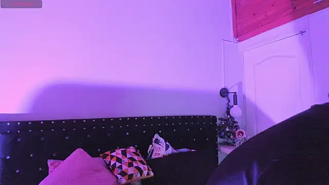 Ghosty Doll online show from 12-16-25, 08:25