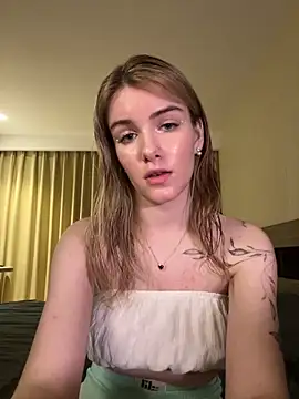 SpiceJessy online show from 02-02-25, 02:02