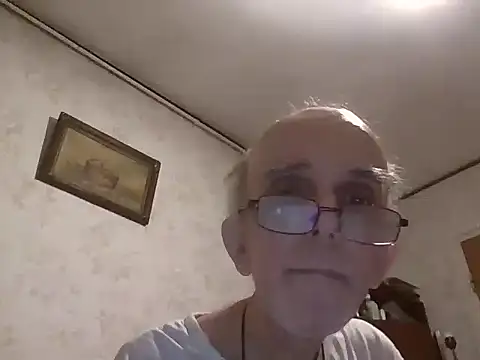 Snapshot of mariusica1@xh chatting on 11-01-25, 11:51 mariusica1xh online show from 11-01-25, 11:51