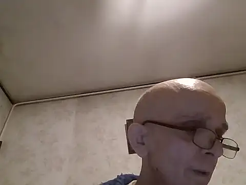 Snapshot of mariusica1@xh chatting on 11-09-25, 09:02 mariusica1xh online show from 11-09-25, 09:02