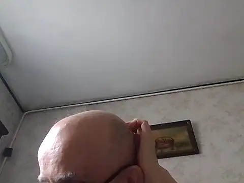 Snapshot of mariusica1@xh chatting on 11-13-25, 11:53 mariusica1xh online show from 11-13-25, 11:53