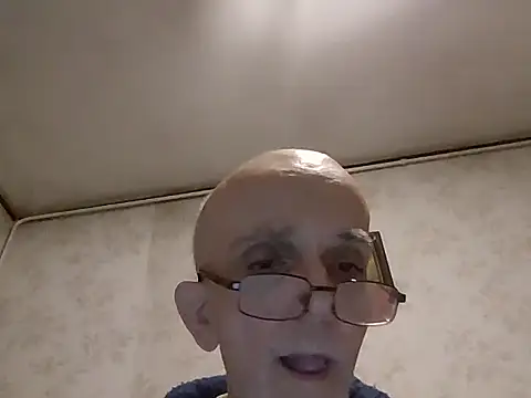 Snapshot of mariusica1@xh chatting on 11-15-25, 12:08 mariusica1xh online show from 11-15-25, 12:08