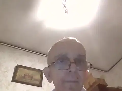 Snapshot of mariusica1@xh chatting on 12-01-25, 03:17 mariusica1xh online show from 12-01-25, 03:17