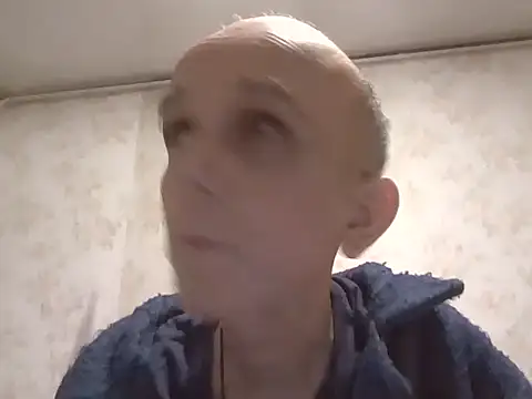 Snapshot of mariusica1@xh chatting on 12-15-25, 12:15 mariusica1xh online show from 12-15-25, 12:15