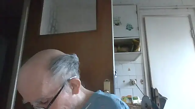 mariusica1xh online show from 03-12-26, 04:02