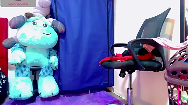 nicol gill  online show from 01-24-25, 11:26