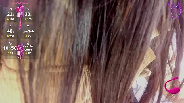 Snapshot of sophie_ws chatting on 12-19-24, 08:44 sophie ws online show from 12-19-24, 08:44