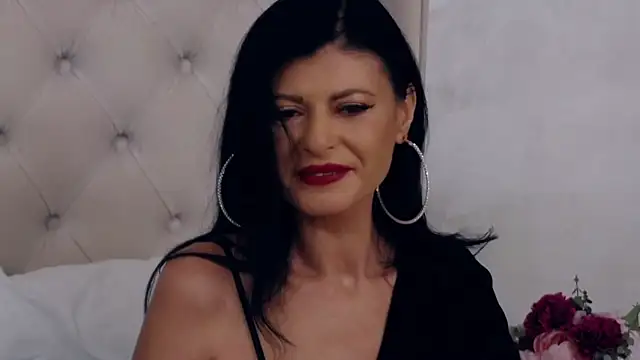 Snapshot of RosalieNorman chatting on 11-26-25, 09:38 RosalieNorman online show from 11-26-25, 09:38