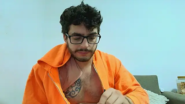 thomas gun online show from 03-21-26, 03:44