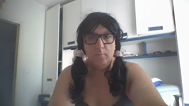 Snapshot of brindisiroby chatting on 06-30-26, 07:09 brindisiroby online show from 06-30-26, 07:09