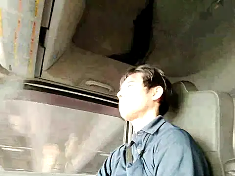 whitebriefboy online show from 03-28-26, 09:58