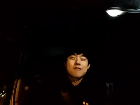 whitebriefboy online show from 04-08-26, 05:13