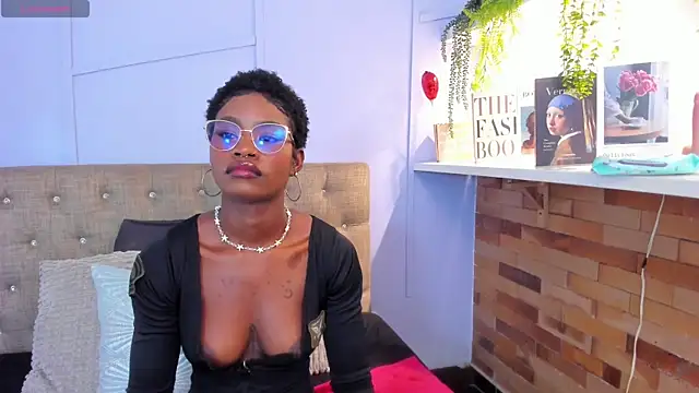 Snapshot of amber-hill chatting on 07-18-26, 12:20 amber-hill online show from 07-18-26, 12:20