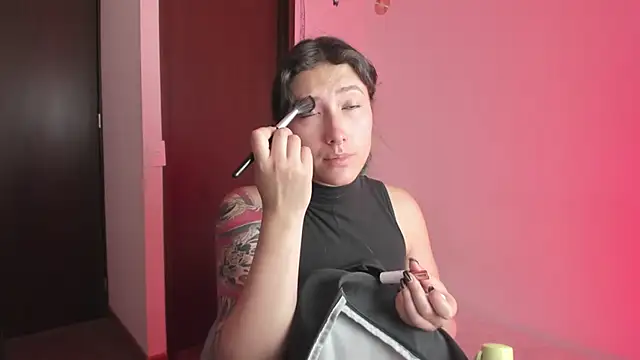 hitomi arata online show from 02-24-25, 07:30