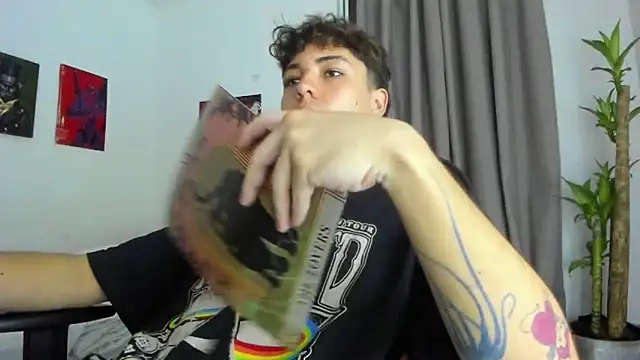 Snapshot of Joe23__ chatting on 11-07-25, 03:06 Joe23 online show from 11-07-25, 03:06