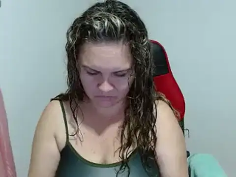 helenca43 online show from 03-04-25, 10:24