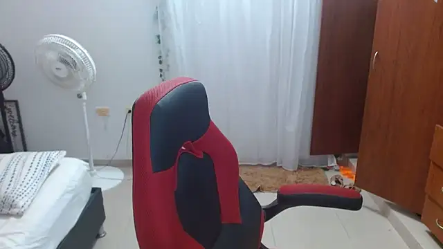 helenca43 online show from 02-03-26, 11:04