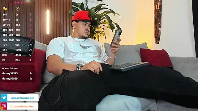 lucasanto  online show from 07-06-26, 05:04