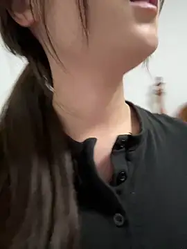 Sweet-Angel999 online show from 04-24-26, 06:43