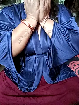 Beautyy38 online show from 12-20-25, 07:21