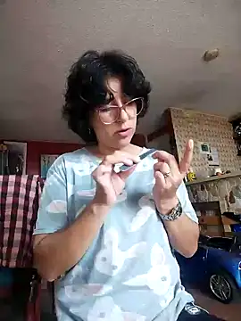 Im Alma  online show from 02-04-25, 01:38