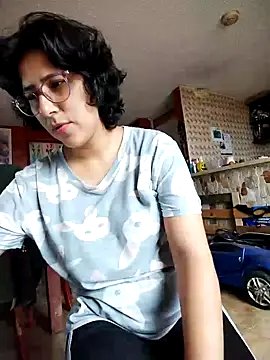 Im Alma  online show from 02-04-25, 04:39