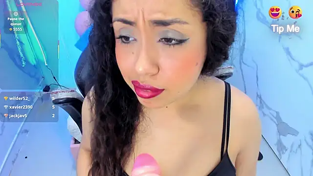 cristal horny19 online show from 04-06-26, 04:46